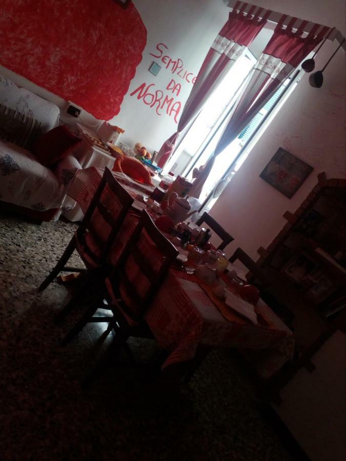 B&B Le Calegare Diano Castello Luaran gambar