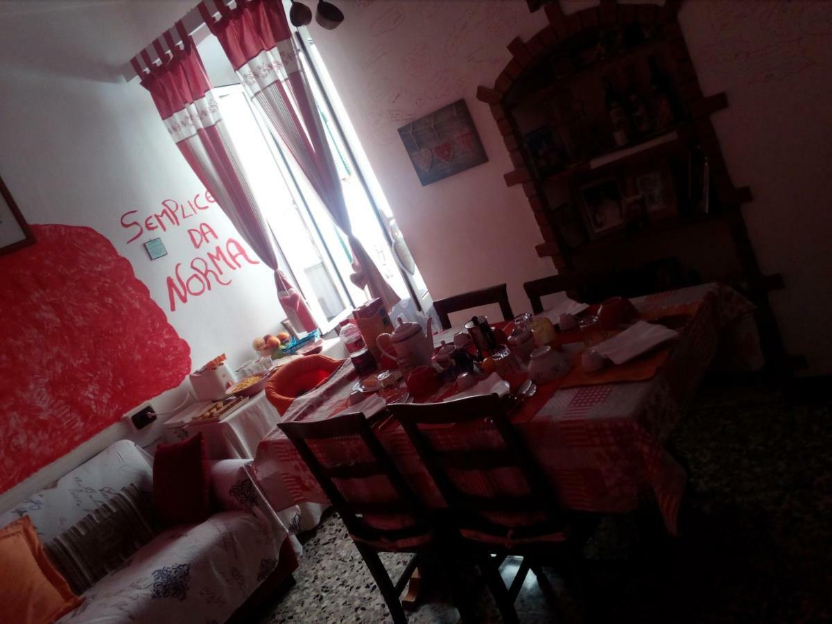 B&B Le Calegare Diano Castello Luaran gambar