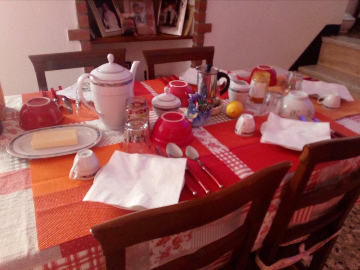 B&B Le Calegare Diano Castello Luaran gambar